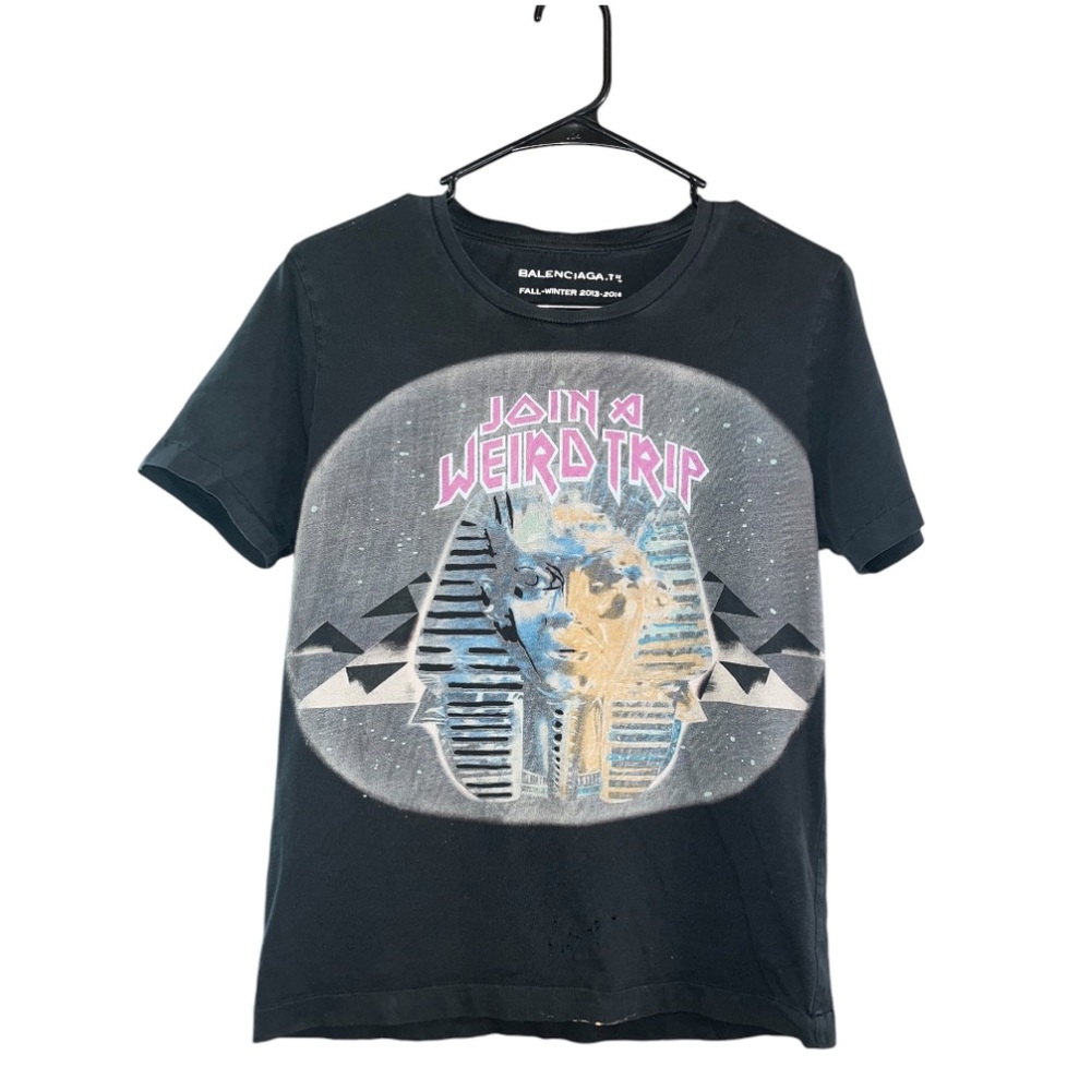 Balenciaga Tee!‎